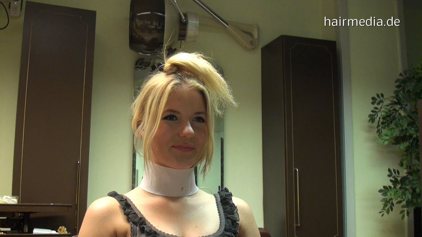 8136 SarahS complete 49 min HD video for download