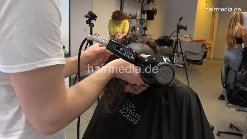 7202 Ukrainian hairdresser in Berlin 220515 2nd 3 haircut and blow by barber, Zoya controlled