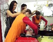 898 0 new barberette Sandra first day in Kultsalon TRAILER