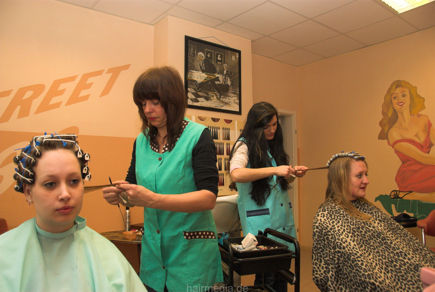 7011 s0628 3 perm in permsalon in cyan cape