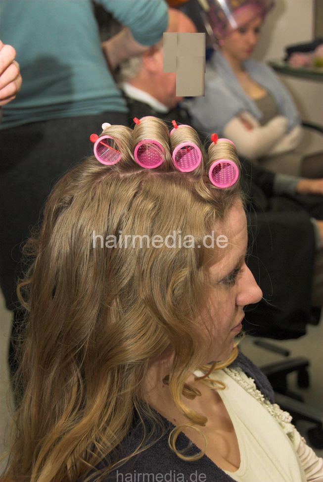 6105 07 LenaF wet set chewing teen hairsalon hairteen
