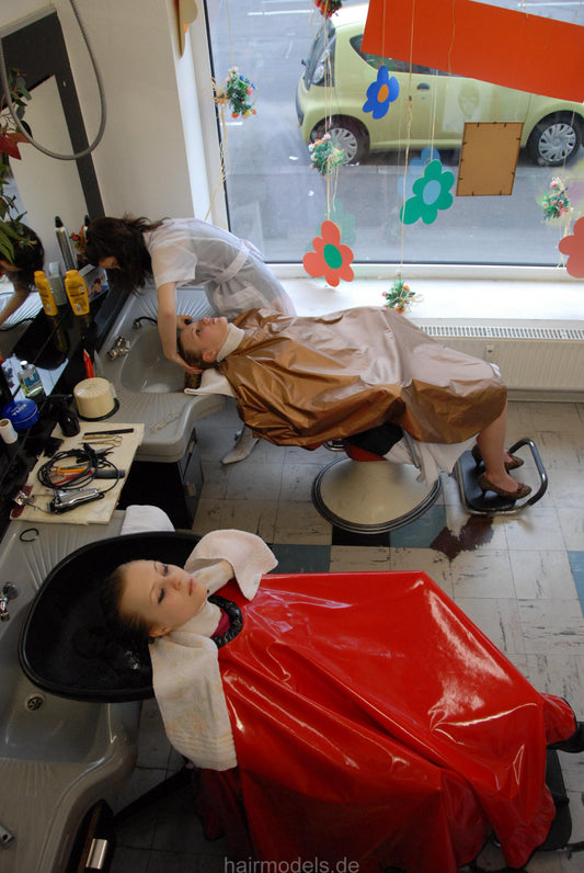 150 Manuela Custom trailer