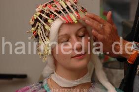 719 Tina young woman complete perm in Kultsalon by Fr. Pablowsky