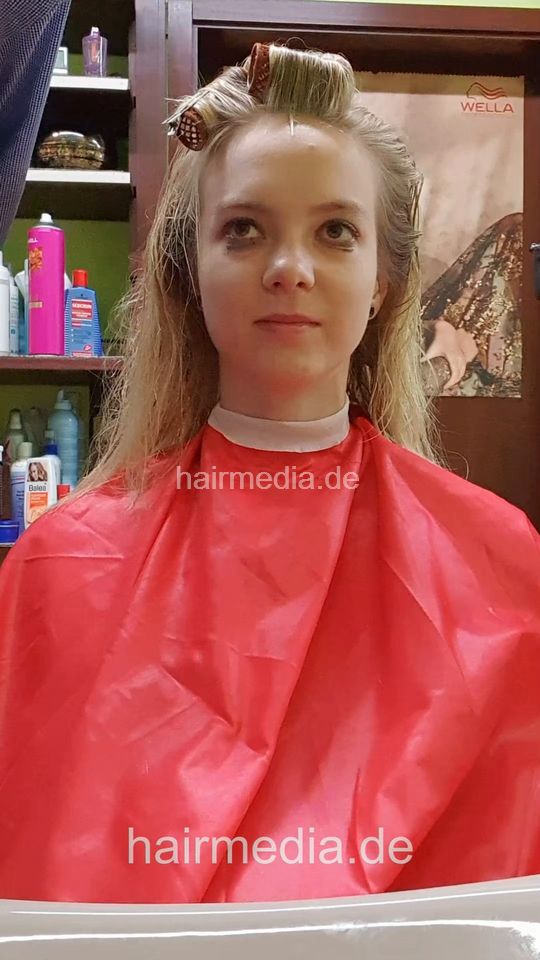 follow us at TikTok for more livestreams