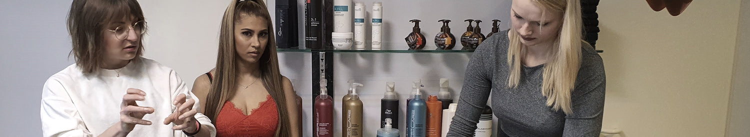 392 salon exercise session Zoya controlled