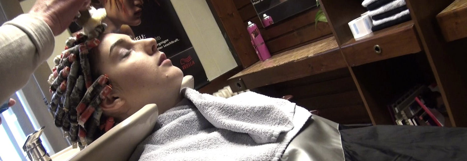 7048 MarieLuise perm