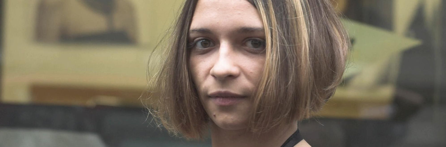 8039 Eleni Hannover Bob Cut