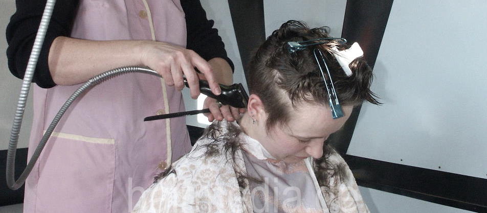 808 Ulrike strong buzzmachine cut by mature