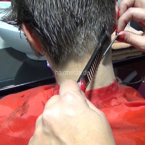 8133 fm shampooing and haircuts Serbia