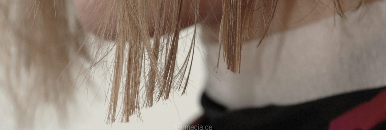 870 NadjaC teen Aline bob and nape shave