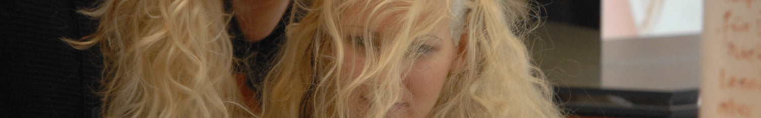 453 ClaudiaH Berlin Kurfürstendamm 1999 bleaching