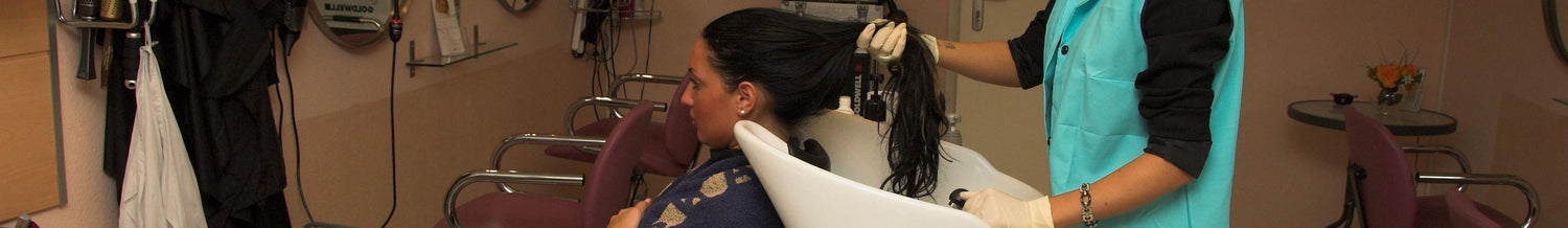 6076 MalwinaP XXL hair shampoo and wetset