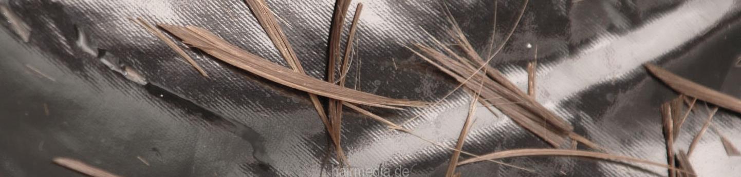 857 Andrea Kultsalon black vinyl hard cape