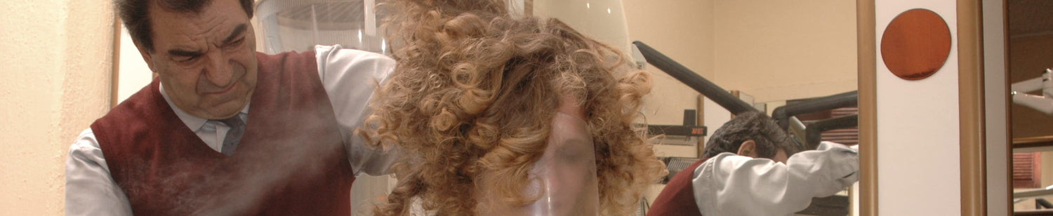 male stylist doing female client (mtf)