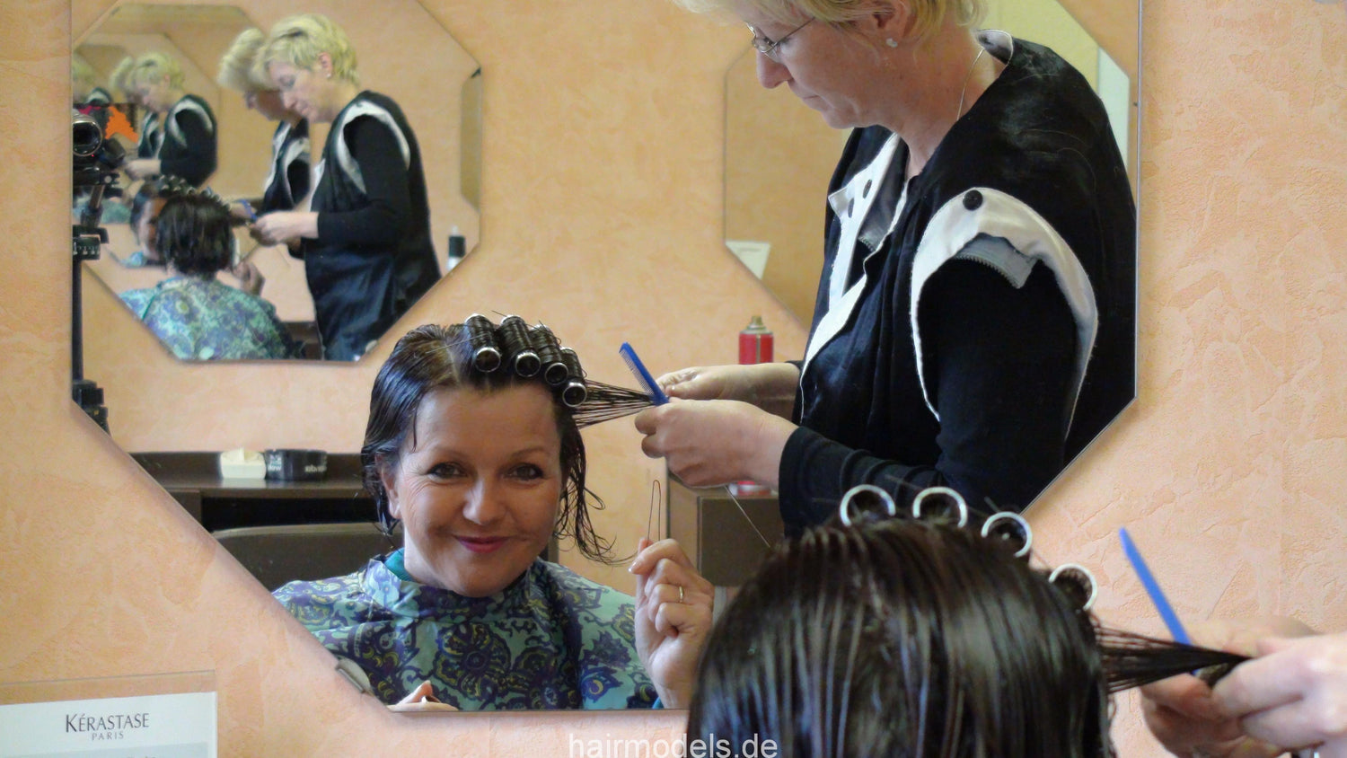 6034 OldF wet set old f. salon HD