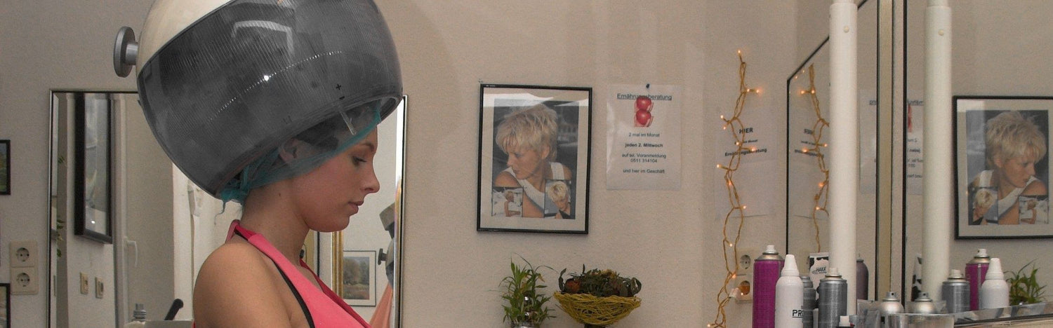 6043 Isabell Hannover firm shampoo and wetset