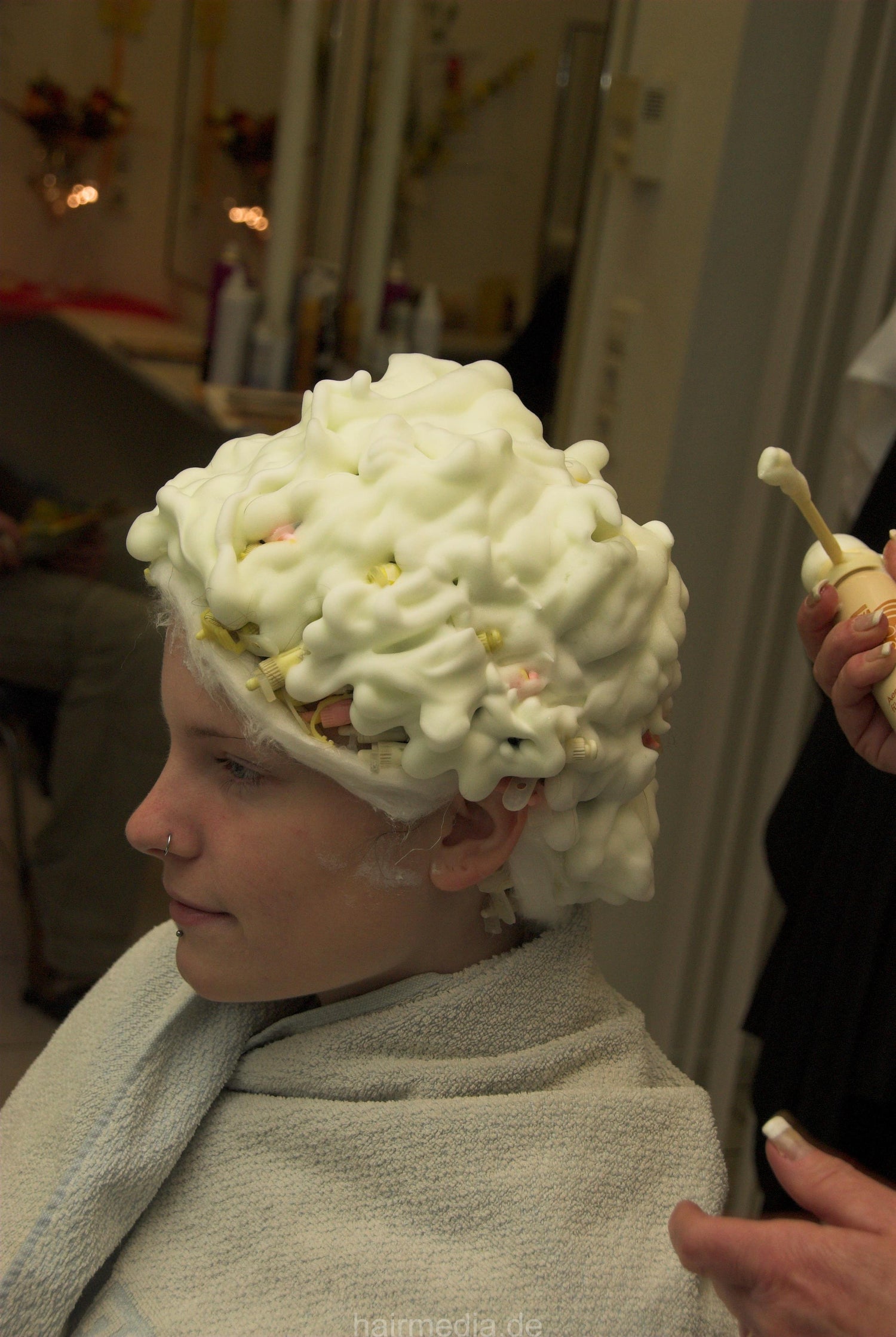 7025 Maike foam perm Hannover