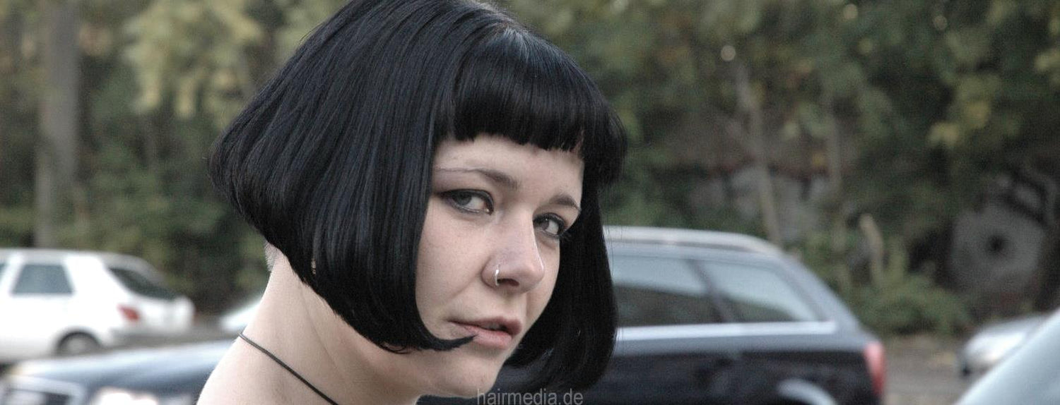 882 Dominika A-Line cut in Leipzig