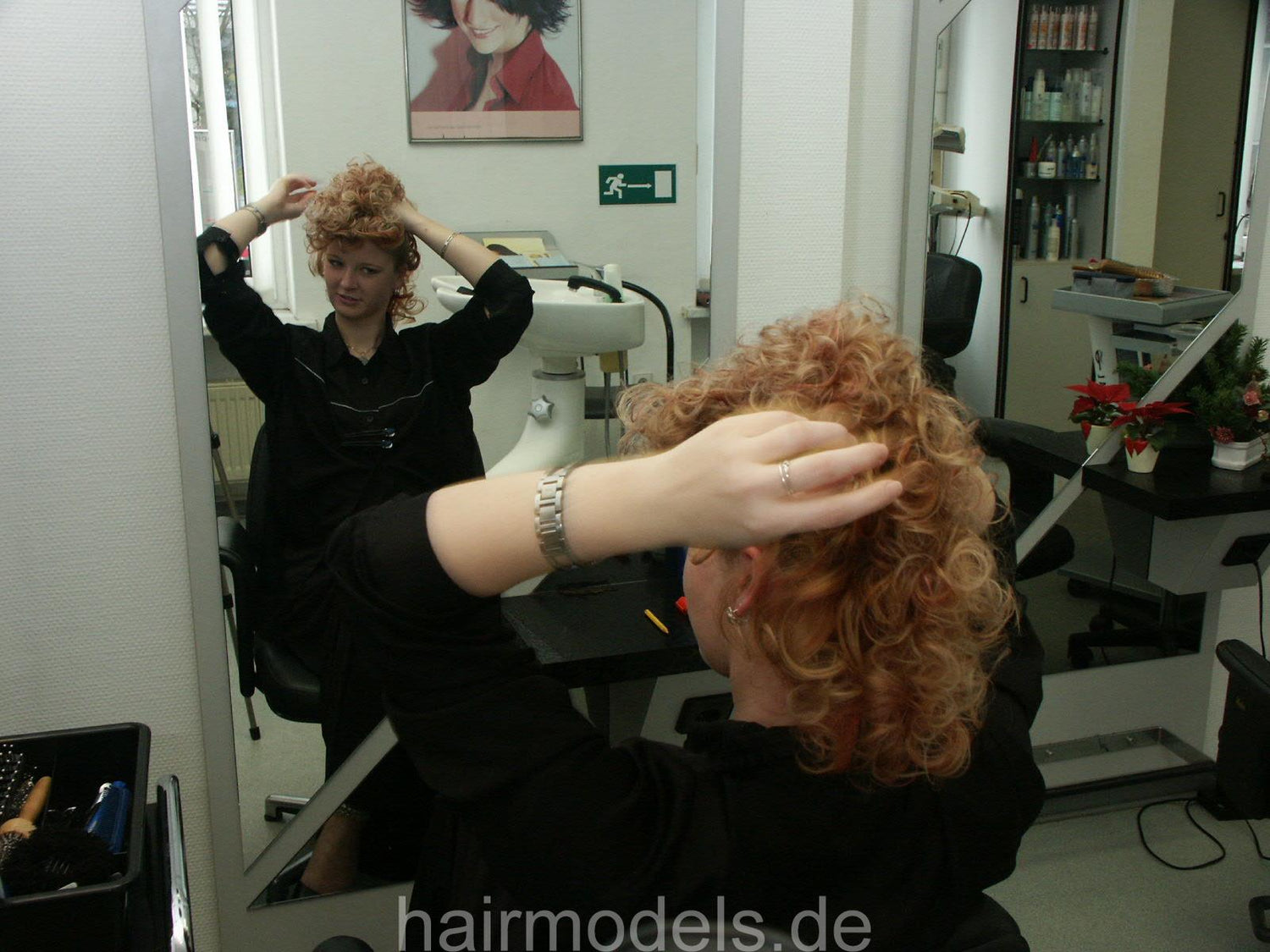 6004 Franziska  WCG custom curling