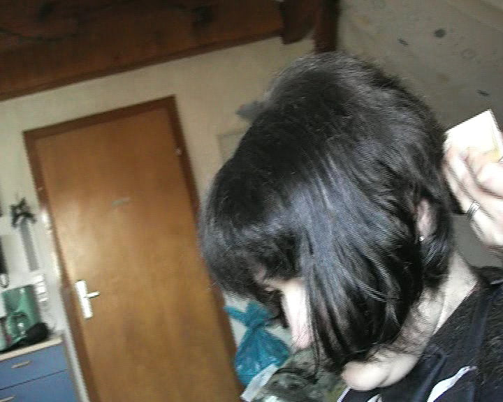 896 homeoffice hair cut barberette Sabine