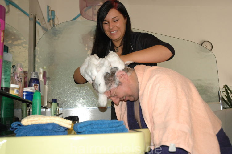 125 Foamking custom party