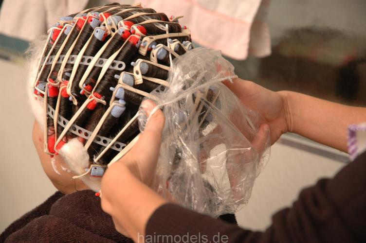 734 GudrunW milf perm in Kultsalon