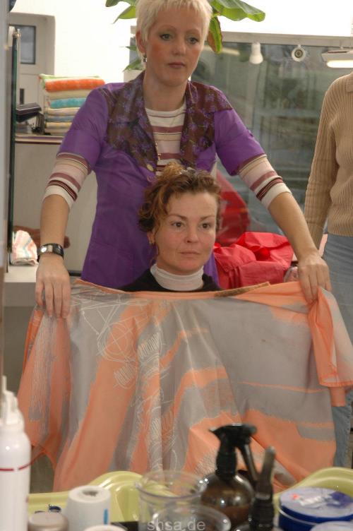 687 Sylvia forwardshampoo and wetset milf