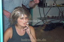 Cargar imagen en el visor de la galería, h020 Gabriela 1 highlighting and smoking