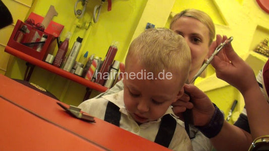 1128 Ognien young boy forced cut by mature barberette