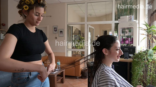 1230 MichelleH and Leyla 5 cut and blow out Leyla in rollers