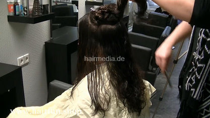 0721 Doro short haircut pre perm shampoo and haircut