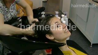 08083 Lara salon backward