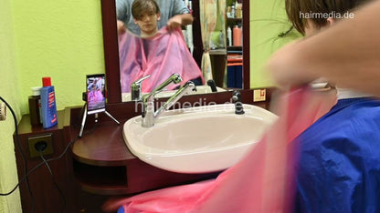 2301 Lars 1 caping and asian shampooing by salonbarber