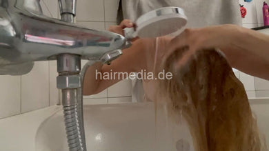 1236 Barberette BettinaK long curly hair self forward shampoo and style braid