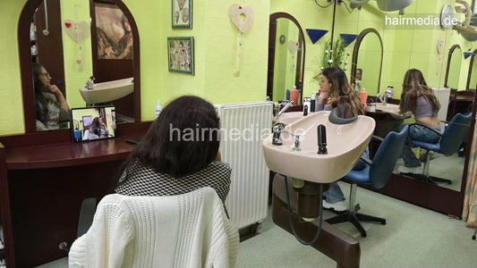 1240 Barberette Leyla self forward MN custom roomcam