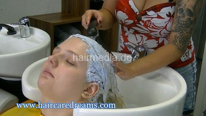 1508 Isarena going blonde by Grazia
