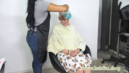 1606 Jenny upright shampoo fresh styled hair by Melody