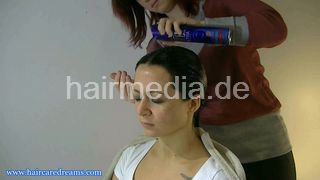 1701 Yonca extreme haispray styling1