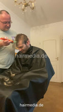 Charger l&#39;image dans la galerie, 2012 240430 home salon dry buzz and bleach headshave