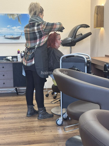 1269 Mike Perm and Yvonne Coloring Shampoo, Cut in salon slideshow and videos