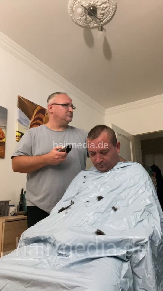 2012 20250803 headshave buzz and shaving cream blue pvc cape