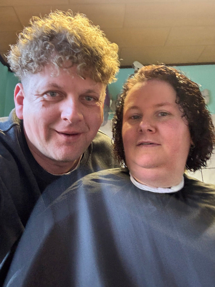 1269 Mike 260122 GDR Salon Mike and Yvonne Forward Shampoo and Perm by Barber