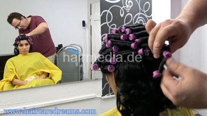 21419 Melody (Melly) perm rollerset