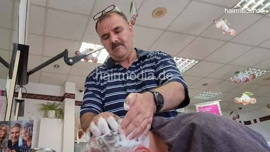 257 s0152 mtm forward shampooing by old barber