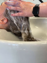 将图片加载到图库查看器，1235 MeikeR salon backward shampoo and blow dry