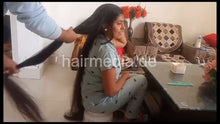 将图片加载到图库查看器，1242 Reena Indian long hair care shampooing by barber