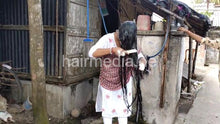 Load image into Gallery viewer, 1242 1109a Indian long hair care shampooing outdoor by barber