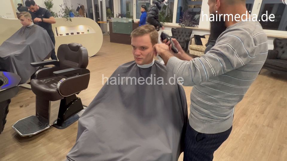 2030 TobiasT shampoo and haircut 2024 January