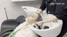 Carica l&#39;immagine nel visualizzatore di Gallery, 1257 240127 Nansi Bulgaria, pampering shampooing and blowout