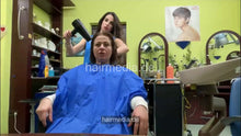 Charger l&#39;image dans la galerie, 1252 Mom by Mahshid complete, drycut, shampoo, wetset  -  facecam